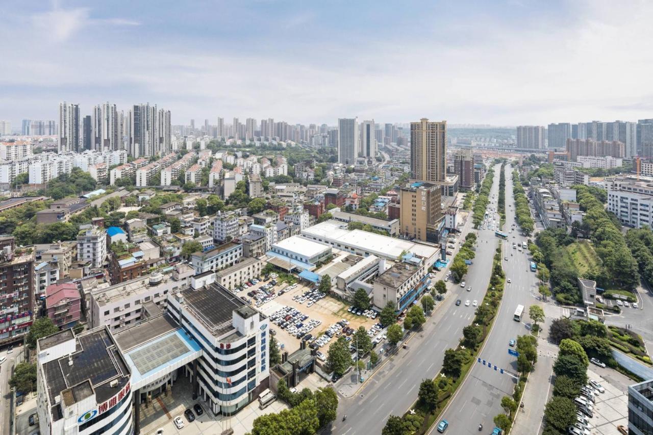 Courtyard By Marriott Changsha South Экстерьер фото